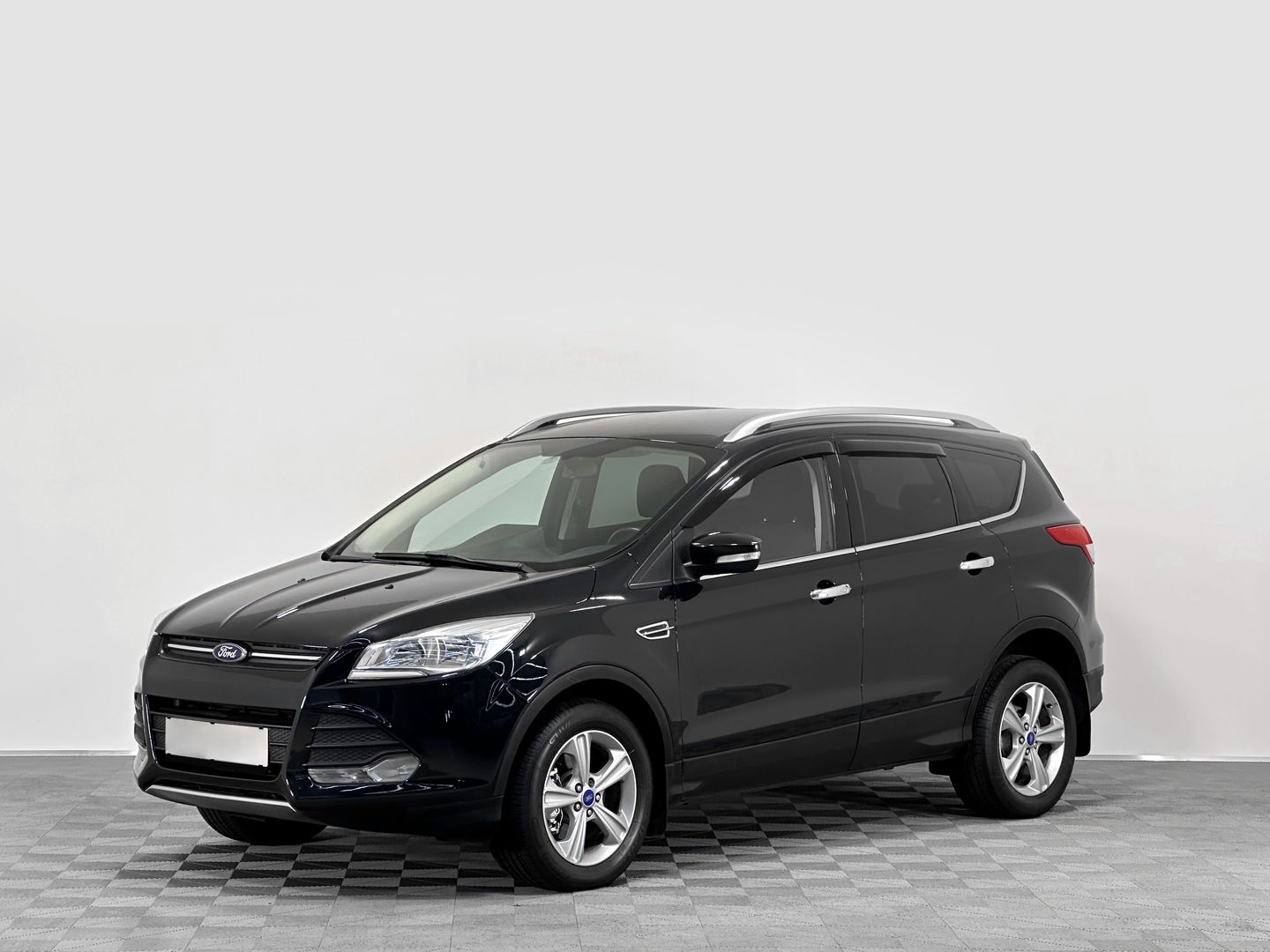 Ford Kuga, II 1.6 AT (150 л.с.) 4WD в аренду под выкуп в СПб