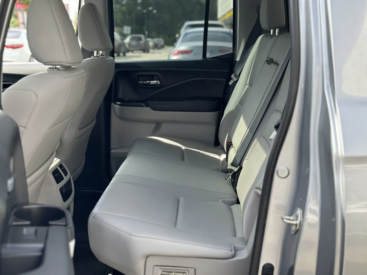 Honda Ridgeline 3.5 AT 4WD (280 л.с.)