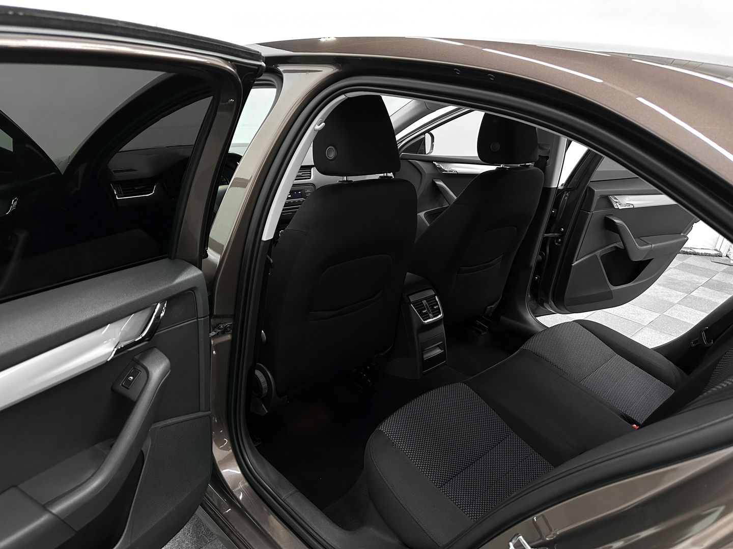 Skoda Octavia, III (A7) 1.4 AMT (140 л.с.)