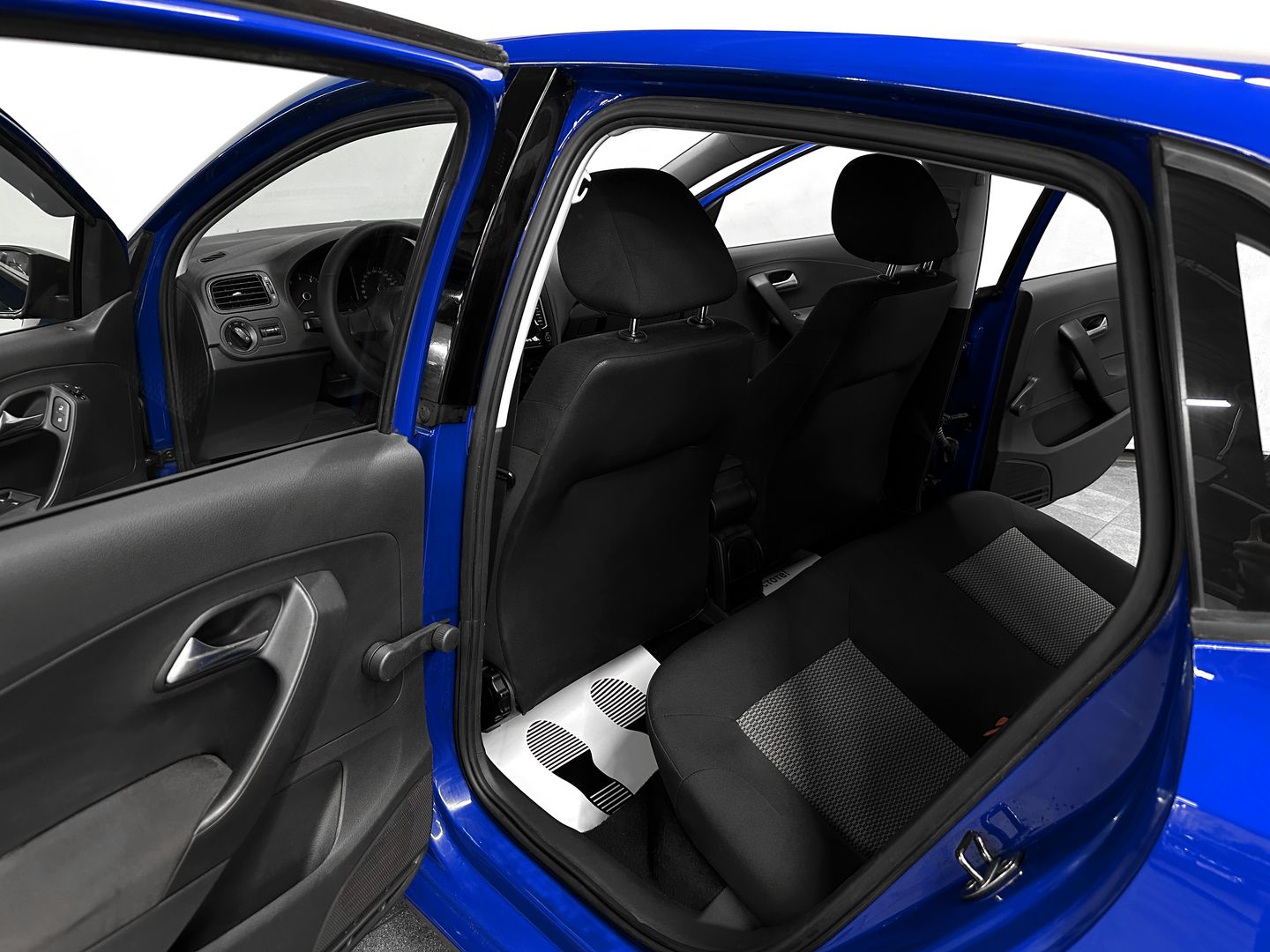 Volkswagen Polo, V 1.2 MT (60 л.с.)