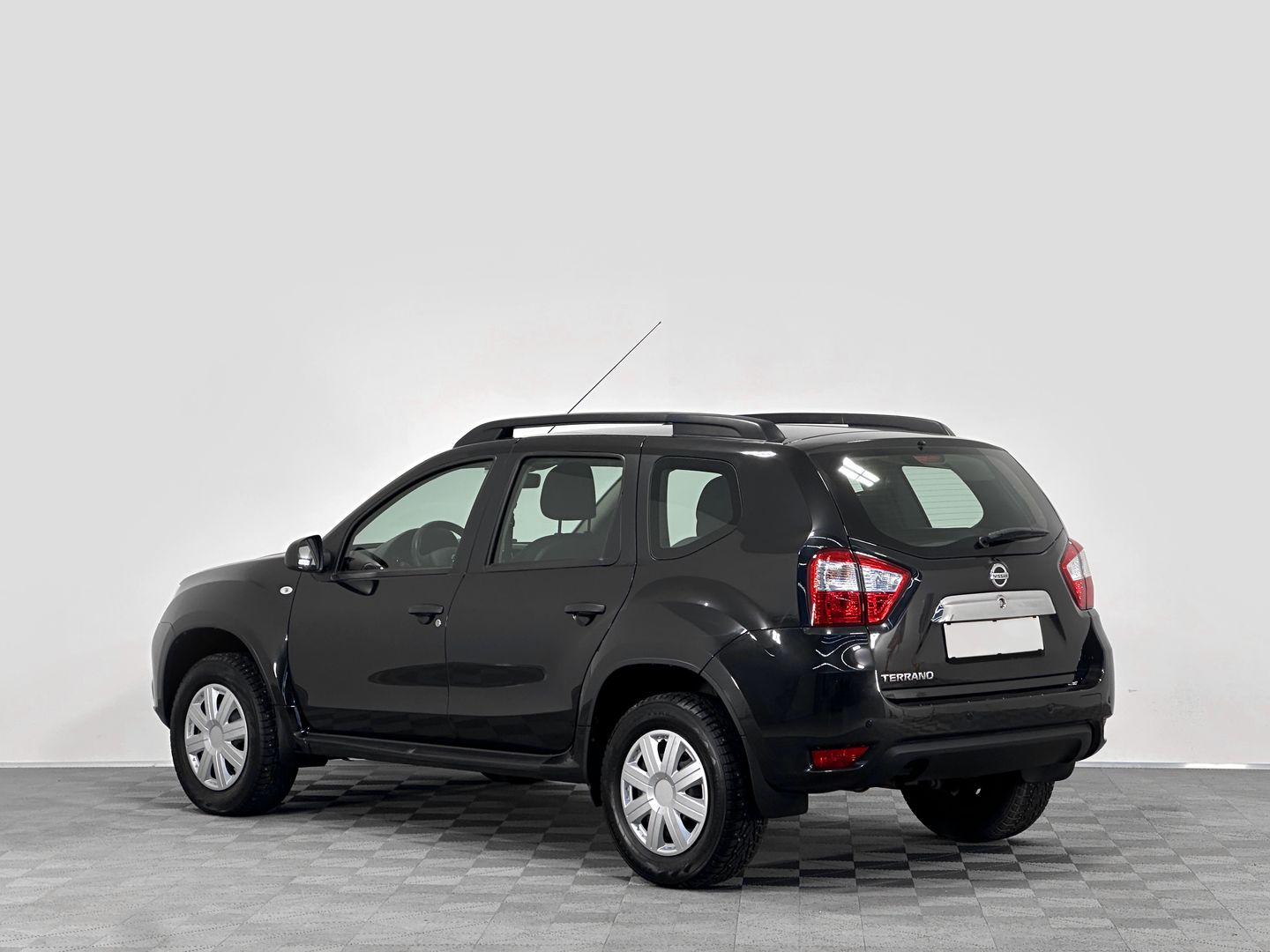 Nissan Terrano, III (D10) 1.6 MT (114 л.с.)