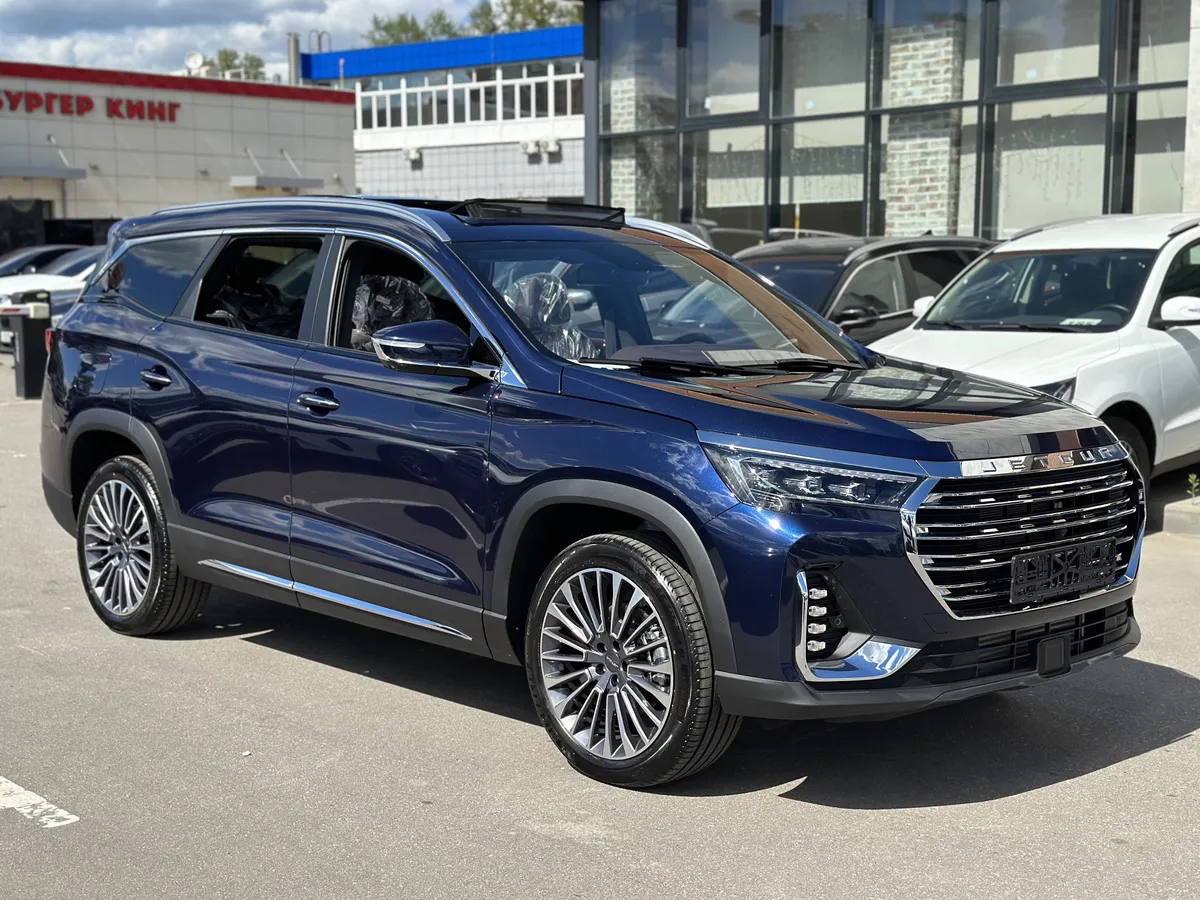 Jetour X90 PLUS 2.0 AMT (254 л.с.) в аренду под выкуп в СПб