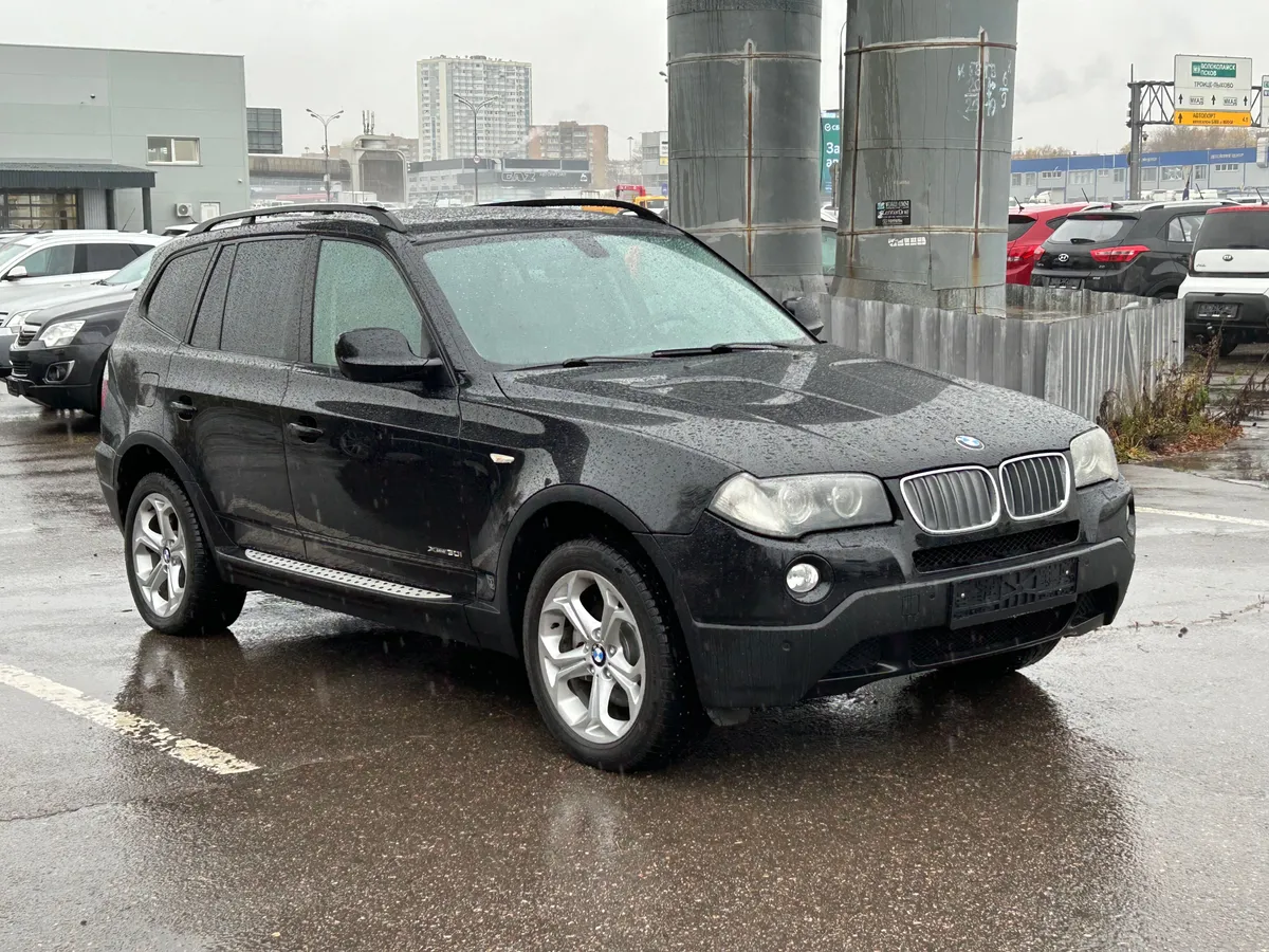 BMW X3 3.0si AT (272 л.с.) в аренду под выкуп в СПб