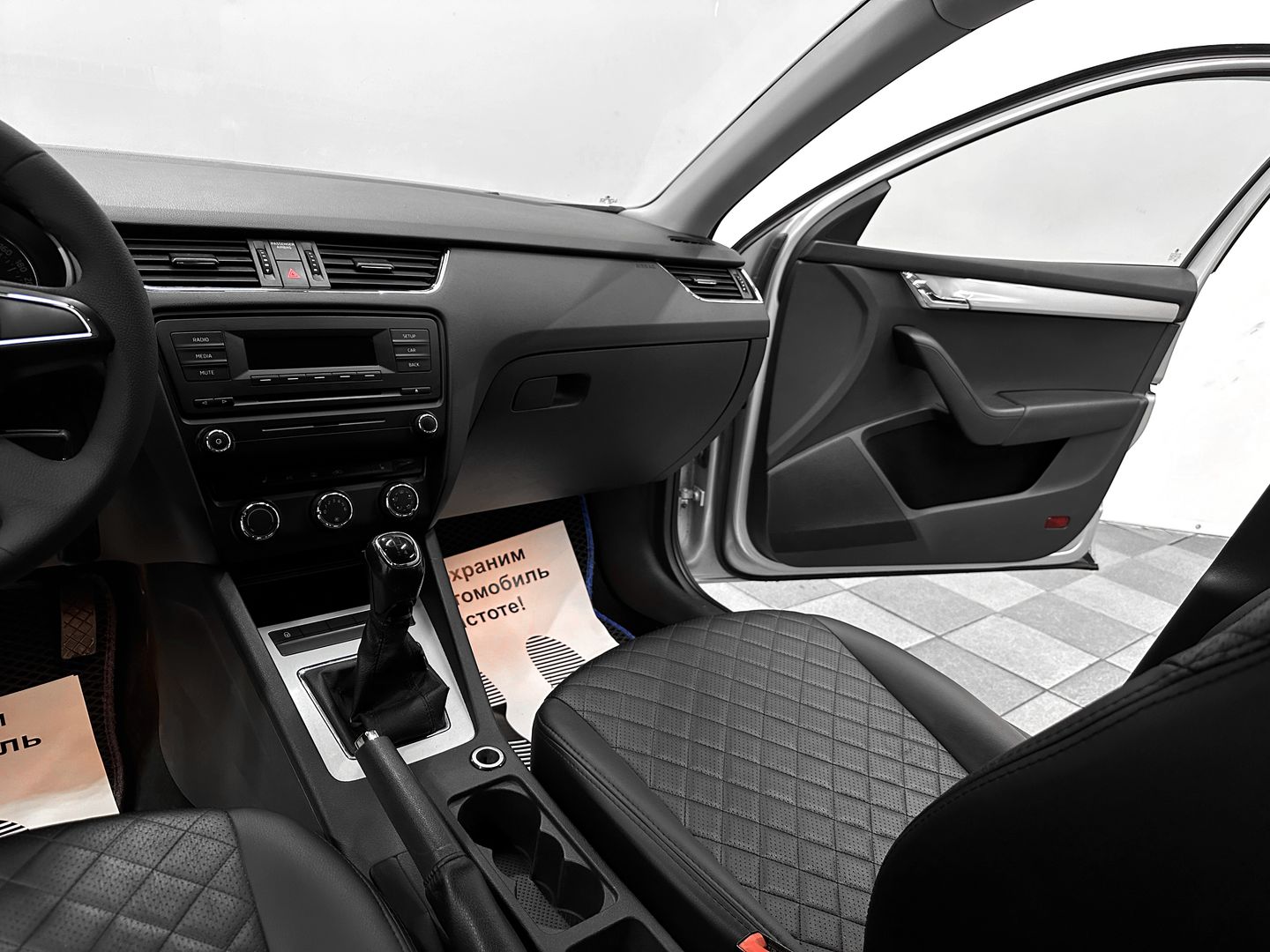 Skoda Octavia, II (A5) Рестайлинг Scout 1.8 MT (152 л.с.) 4WD