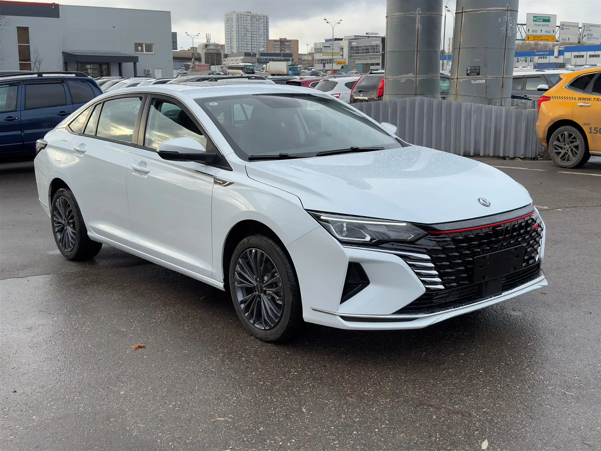 DongFeng Shine Max 1.5 AMT (190 л.с.) в аренду под выкуп в СПб