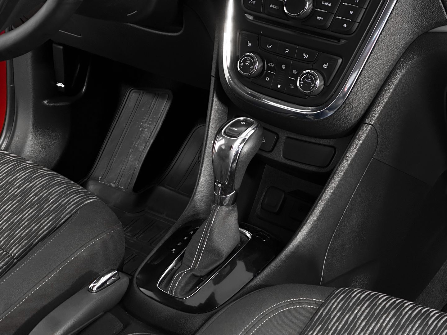Opel Mokka, I 1.8 AT (140 л.с.) 4WD