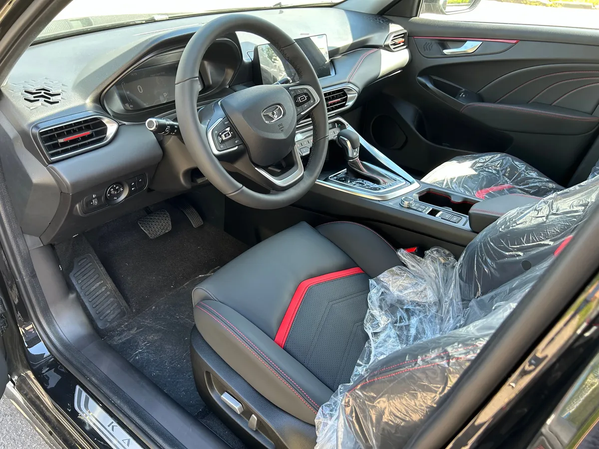 Kaiyi E5 1.5 CVT (147 л.с.) Luxury