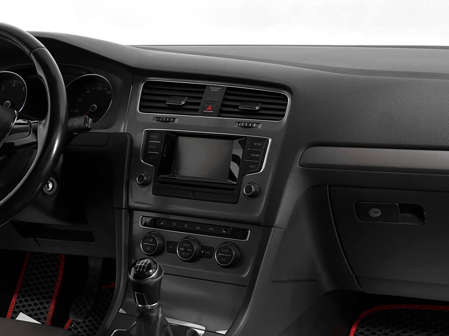 Volkswagen Golf, VII 1.2 MT (105 л.с.)