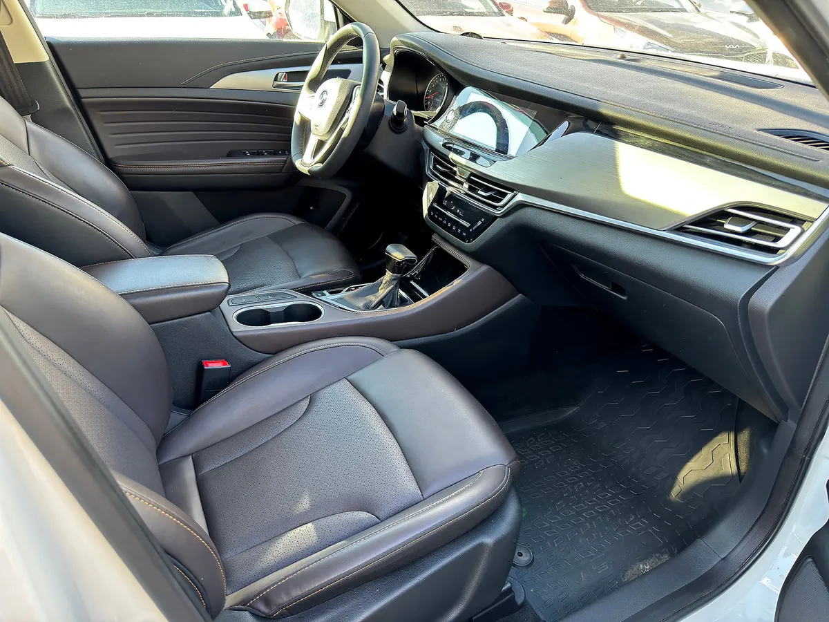 Changan CS35PLUS 1.6 л, 128 л.с., бензин, АКПП, передний привод