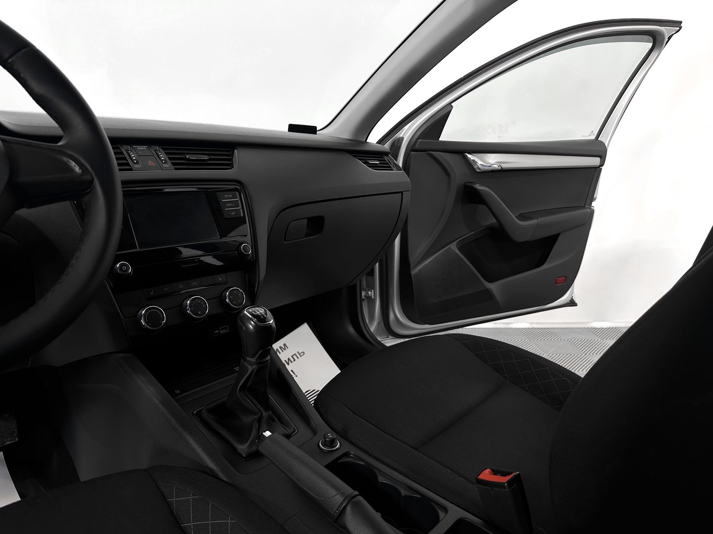 Renault Kaptur, I 1.6 CVT (114 л.с.)