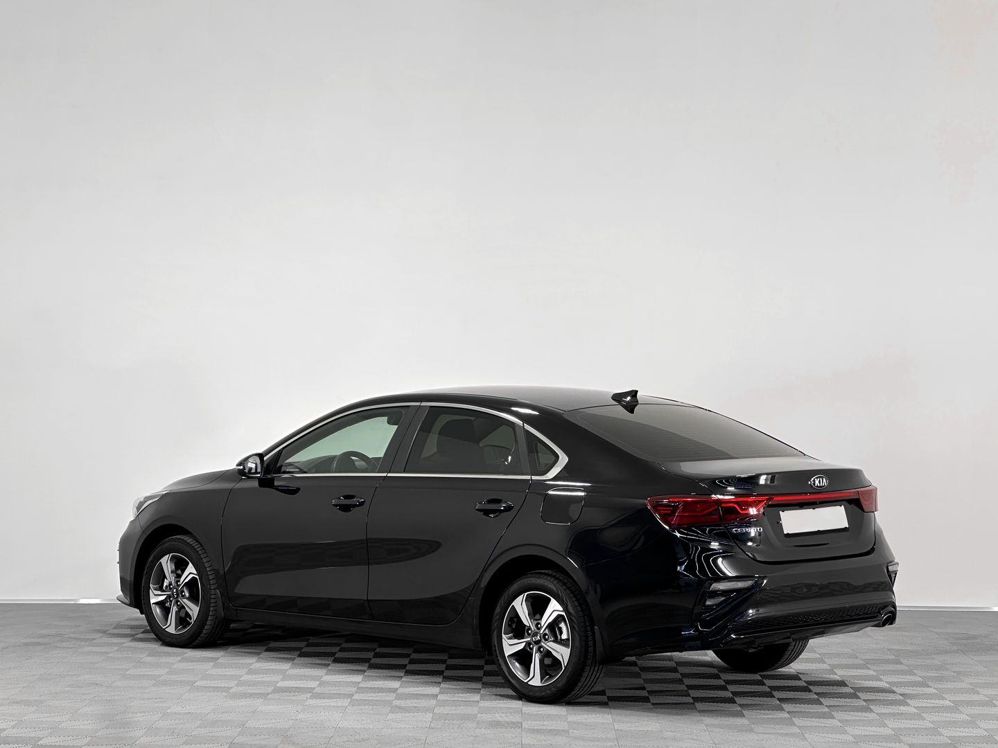 Kia Cerato, IV 2.0 AT (150 л.с.)
