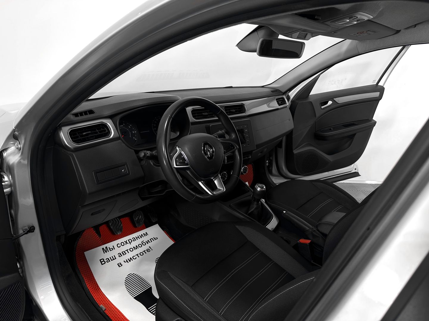 Renault Arkana, I 1.6 MT (114 л.с.)