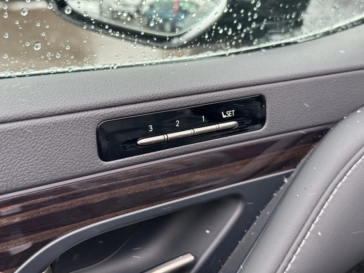 Lexus LX 3.5 AT 4WD (415 л.с.) Executive