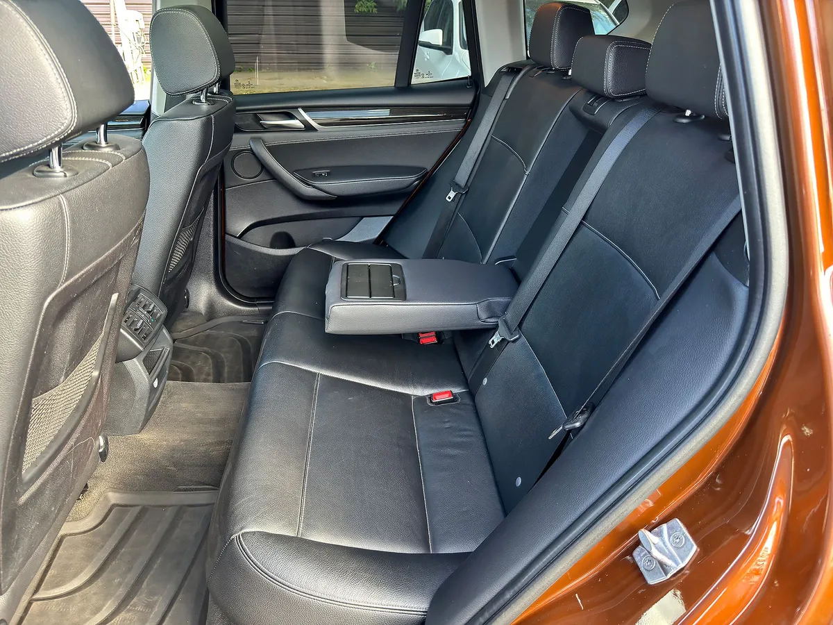 BMW X3 xDrive35i AT (306 л.с.) xLine