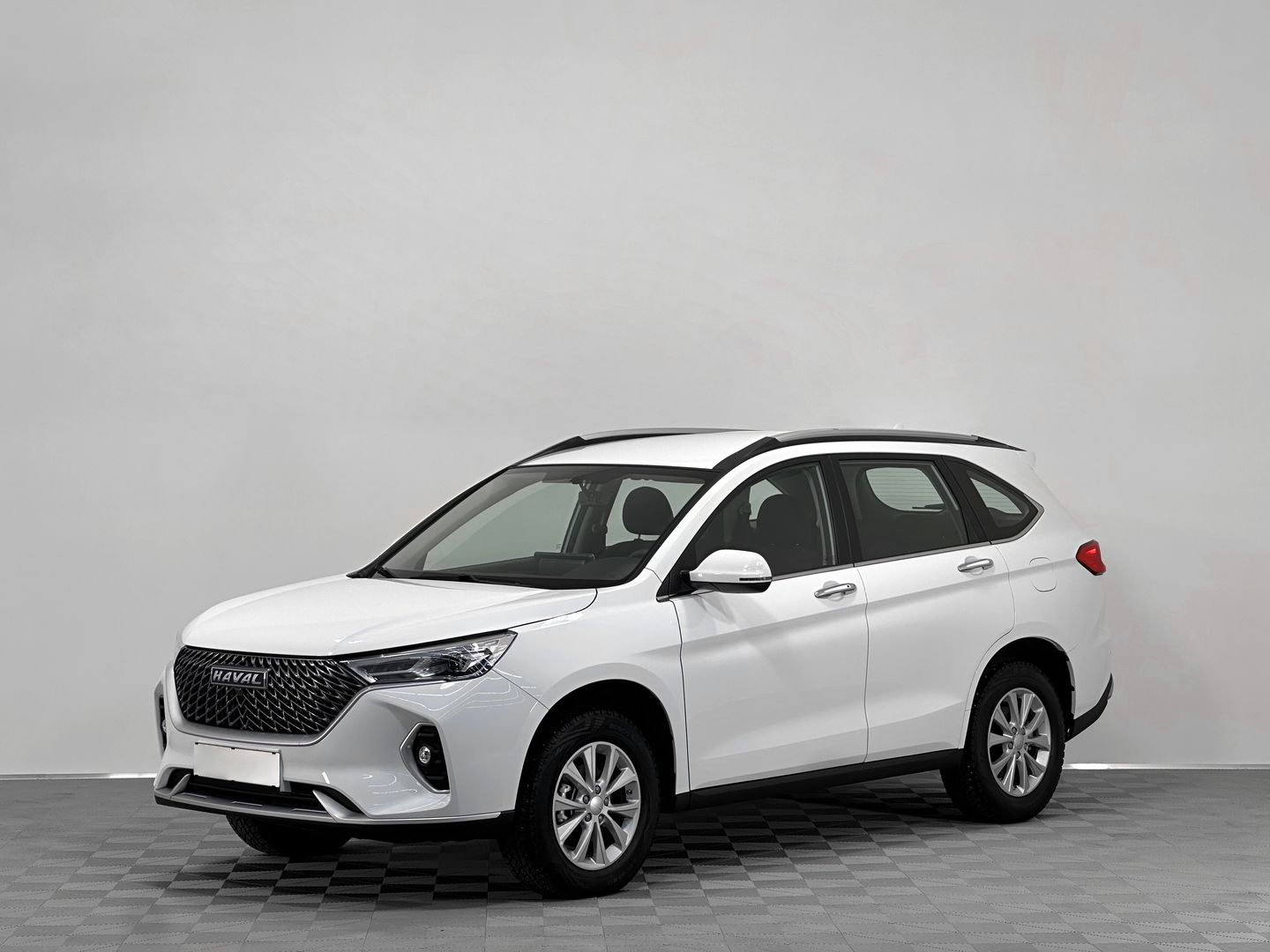 Haval M6, II 1.5 AMT (143 л.с.) в аренду под выкуп в СПб