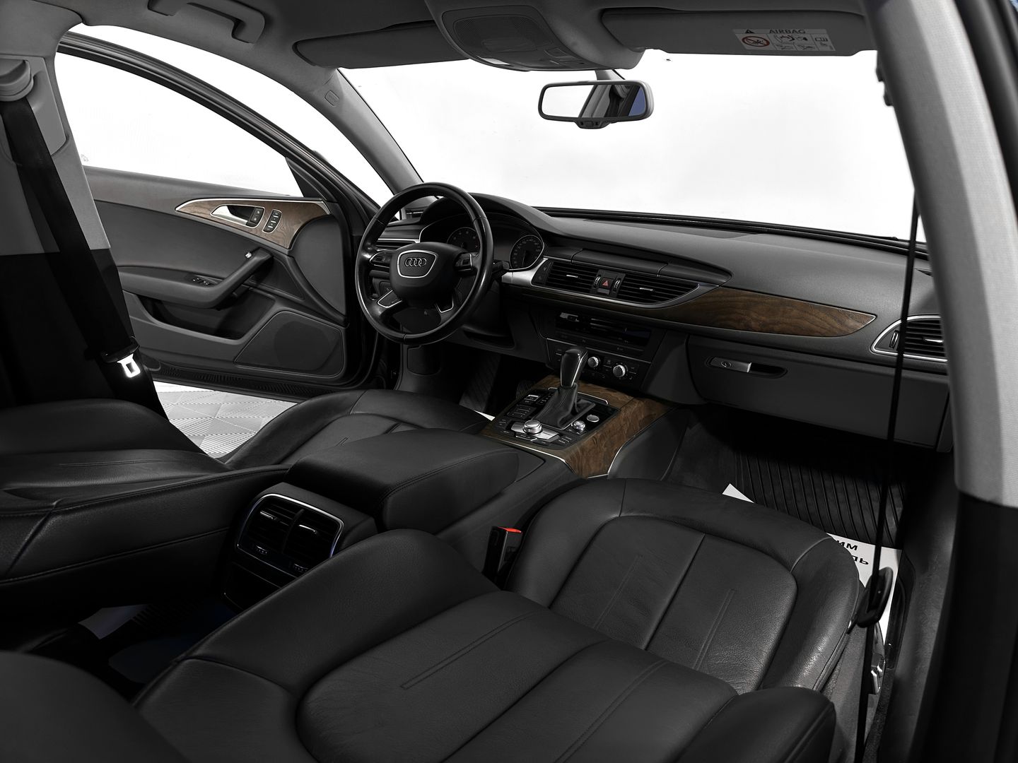Audi A6, IV (C7) Рестайлинг 1.8 AMT (190 л.с.)