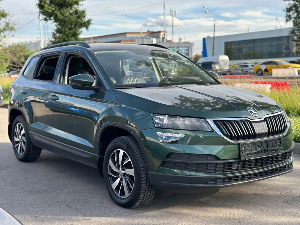 Skoda Karoq 1.6 TDI MT (115 л.с.) Laurin &amp; Klement в аренду под выкуп в СПб