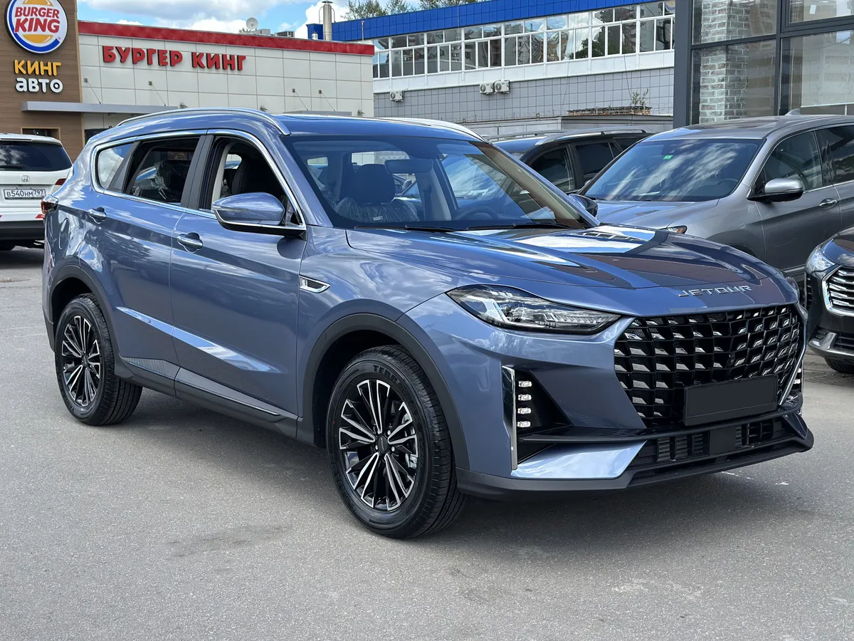 Jetour X70 PLUS 1.6 AMT (190 л.с.) Comfort в аренду под выкуп в СПб
