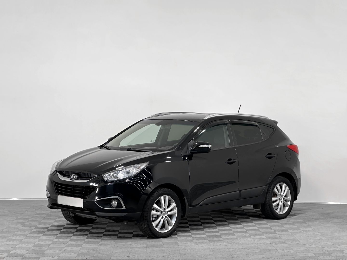 Hyundai ix35, I 2.0d AT (184 л.с.) 4WD в аренду под выкуп в СПб