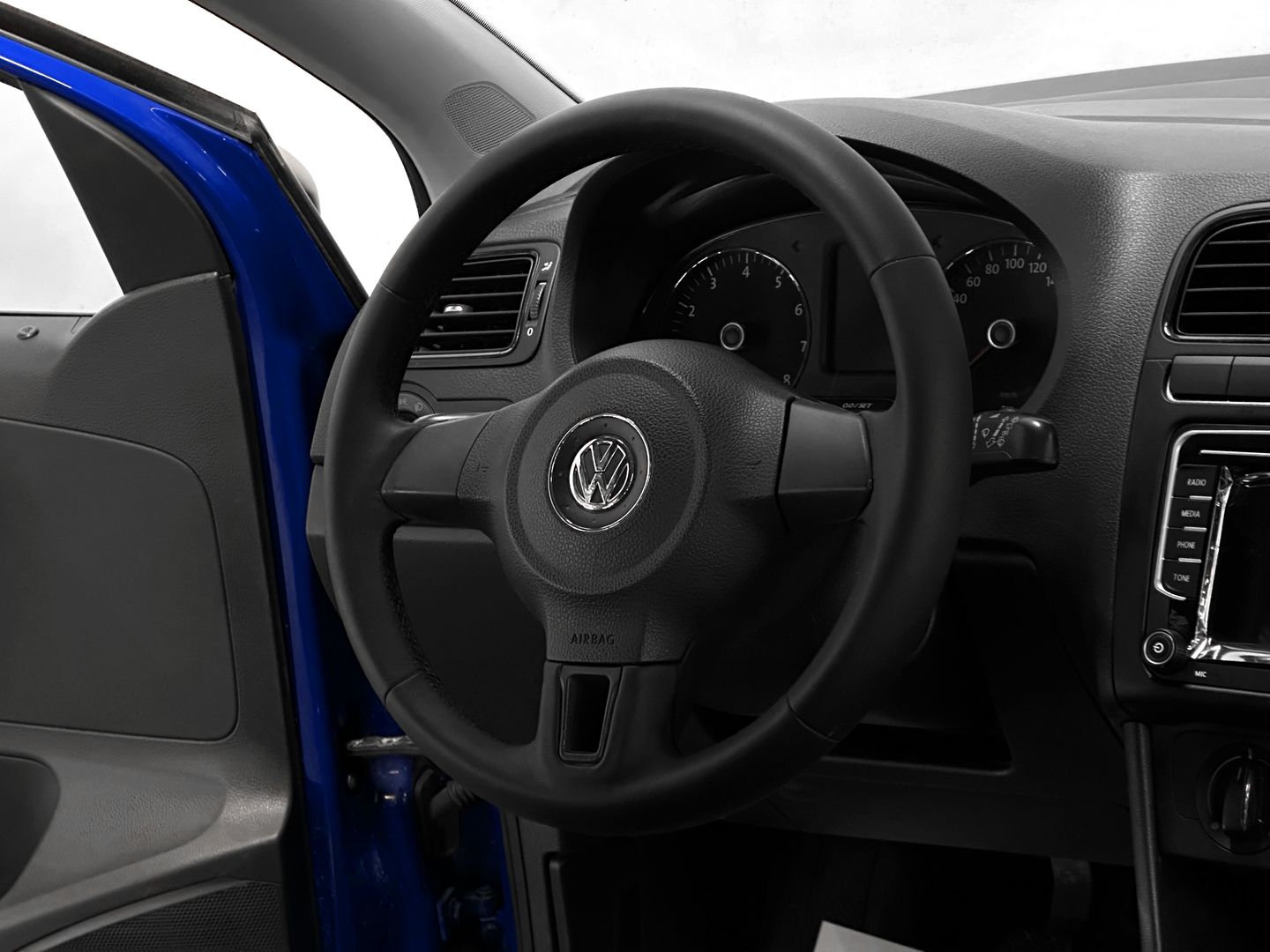 Volkswagen Polo, V 1.2 MT (60 л.с.)