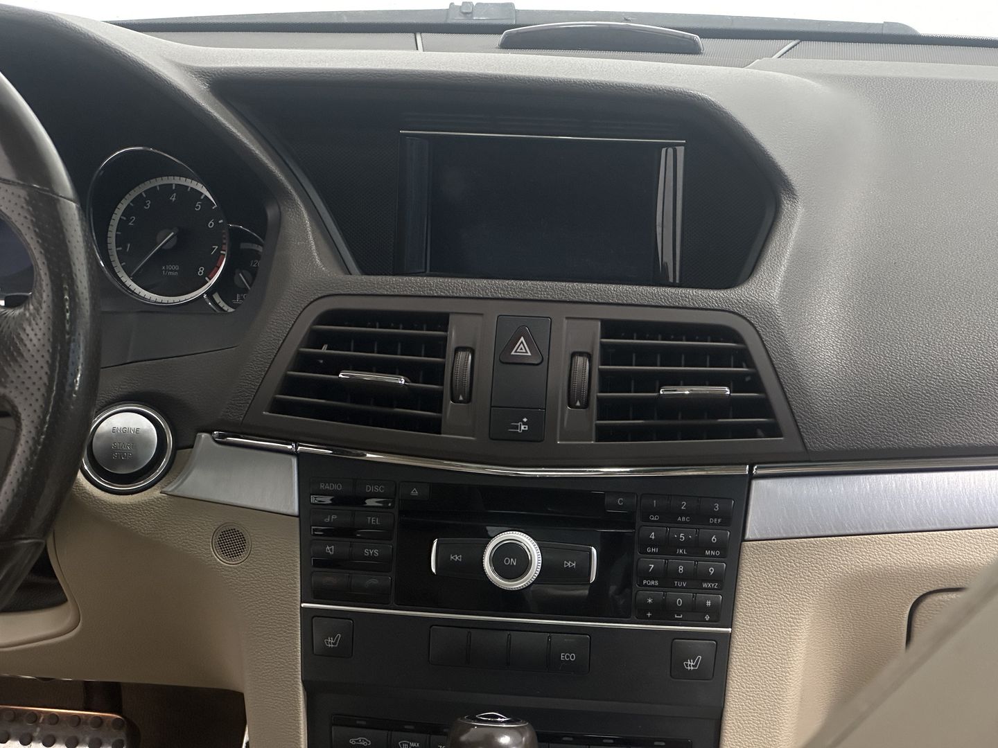 Mercedes-Benz E-Класс, IV (W212, S212, C207) 200 5G-Tronic 1.8 AT (184 л.с.)