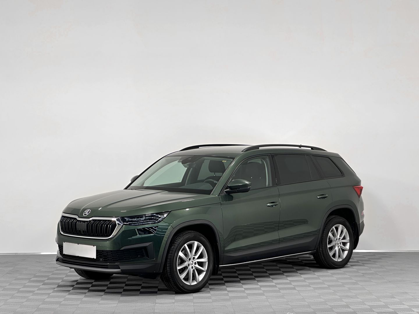 Skoda Kodiaq, I Рестайлинг 1.4 AMT (150 л.с.) в аренду под выкуп в СПб