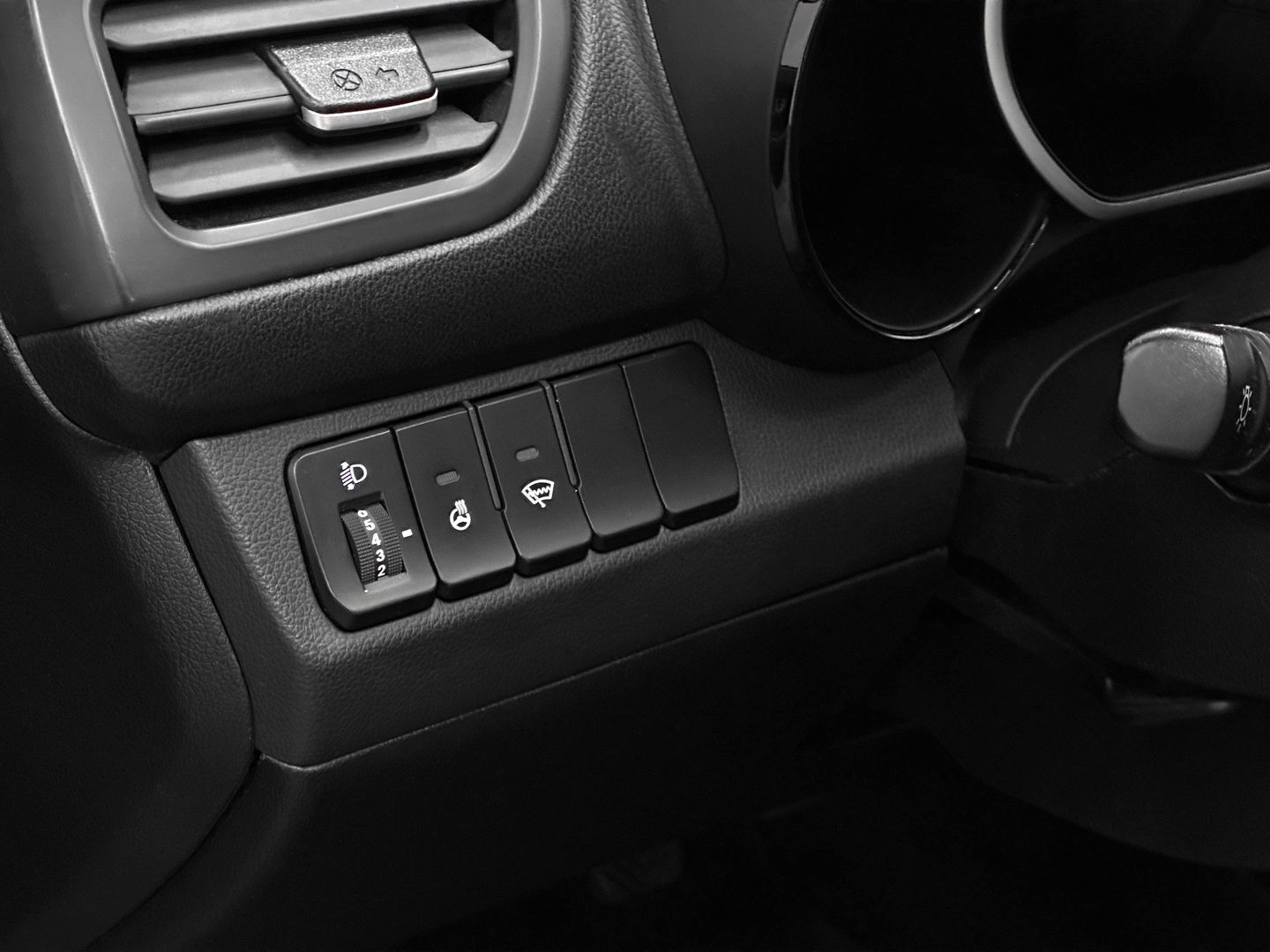 Kia Rio, III Рестайлинг 1.6 MT (123 л.с.)