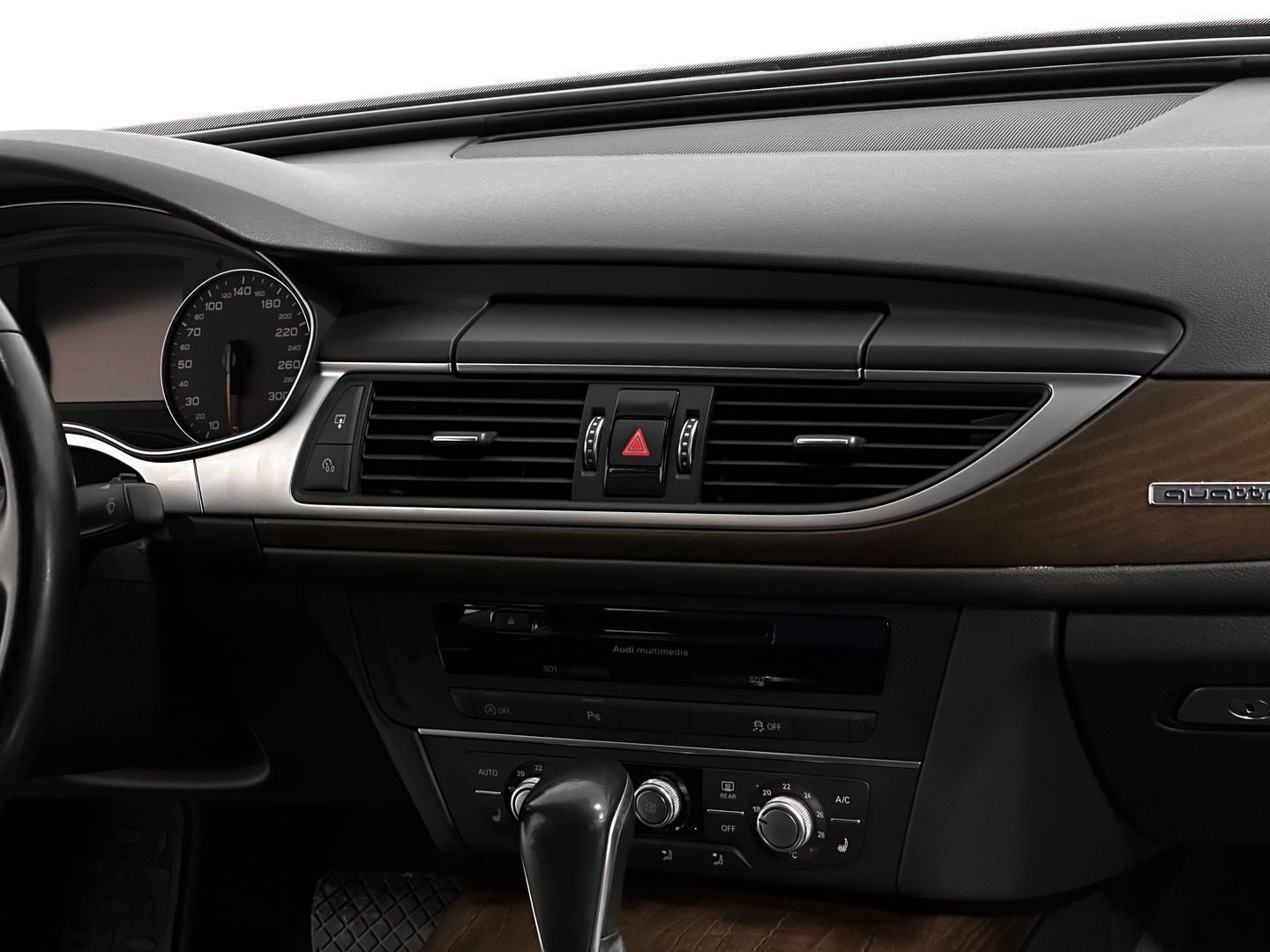 Audi A6, IV (C7) Рестайлинг 1.8 AMT (190 л.с.)