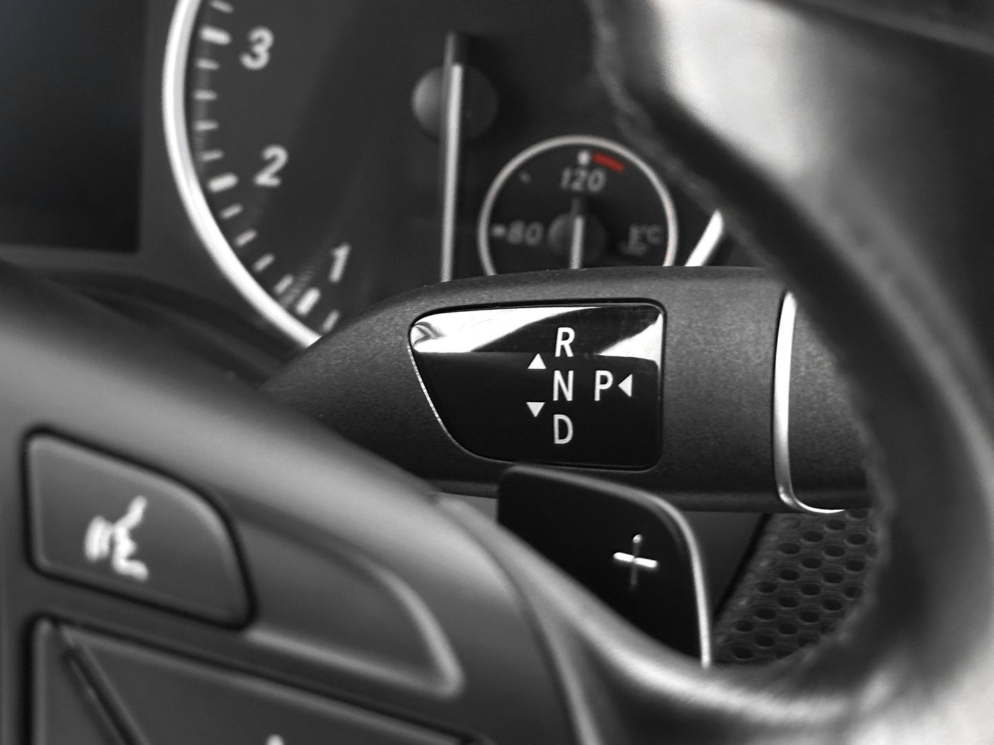 Mercedes-Benz A-Класс, III (W176) 180 1.6 AMT (122 л.с.)