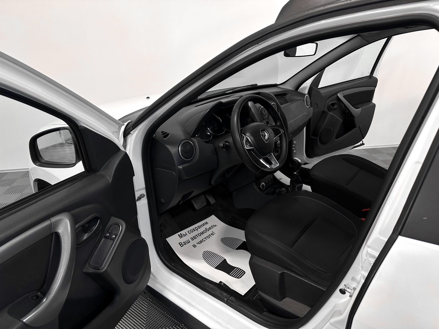 Renault Duster, I Рестайлинг 2.0 AT (143 л.с.) 4WD