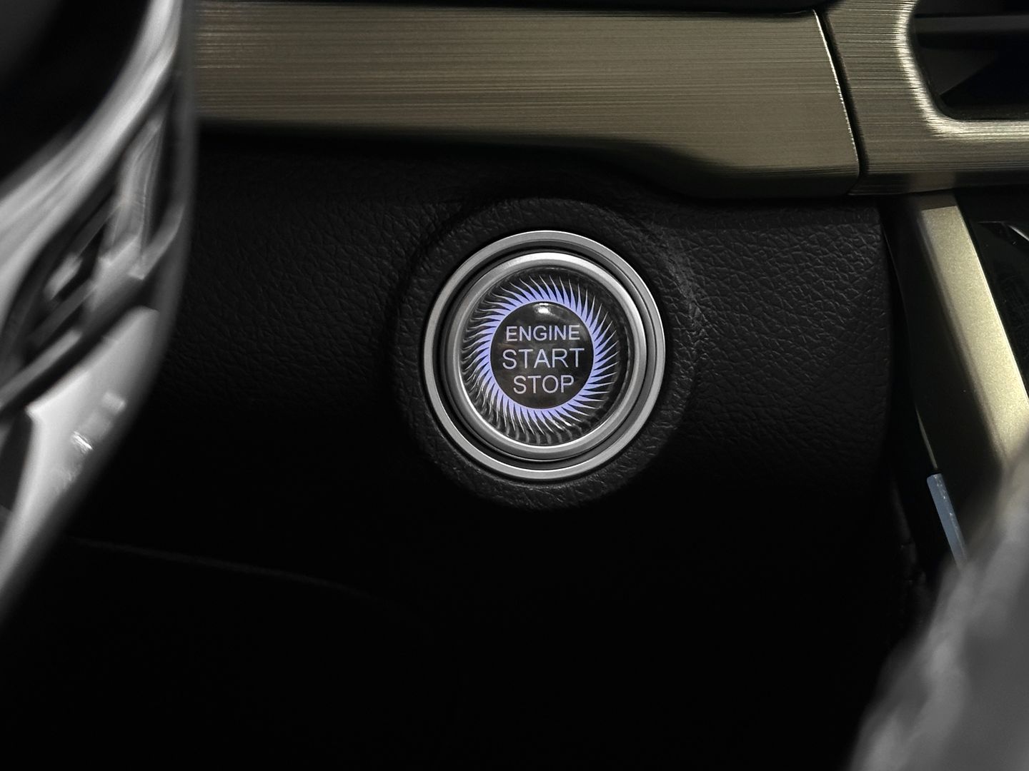 EXEED TXL, I Рестайлинг 2.0 AMT (197 л.с.) 4WD