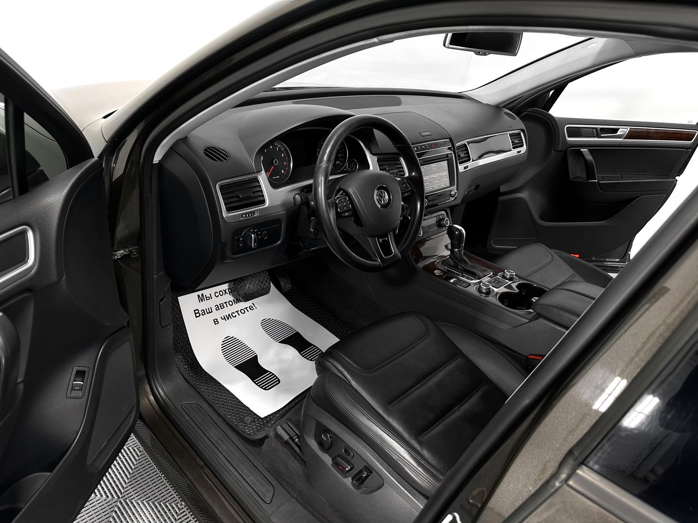 Volkswagen Touareg, II Рестайлинг 3.6 AT (249 л.с.) 4WD