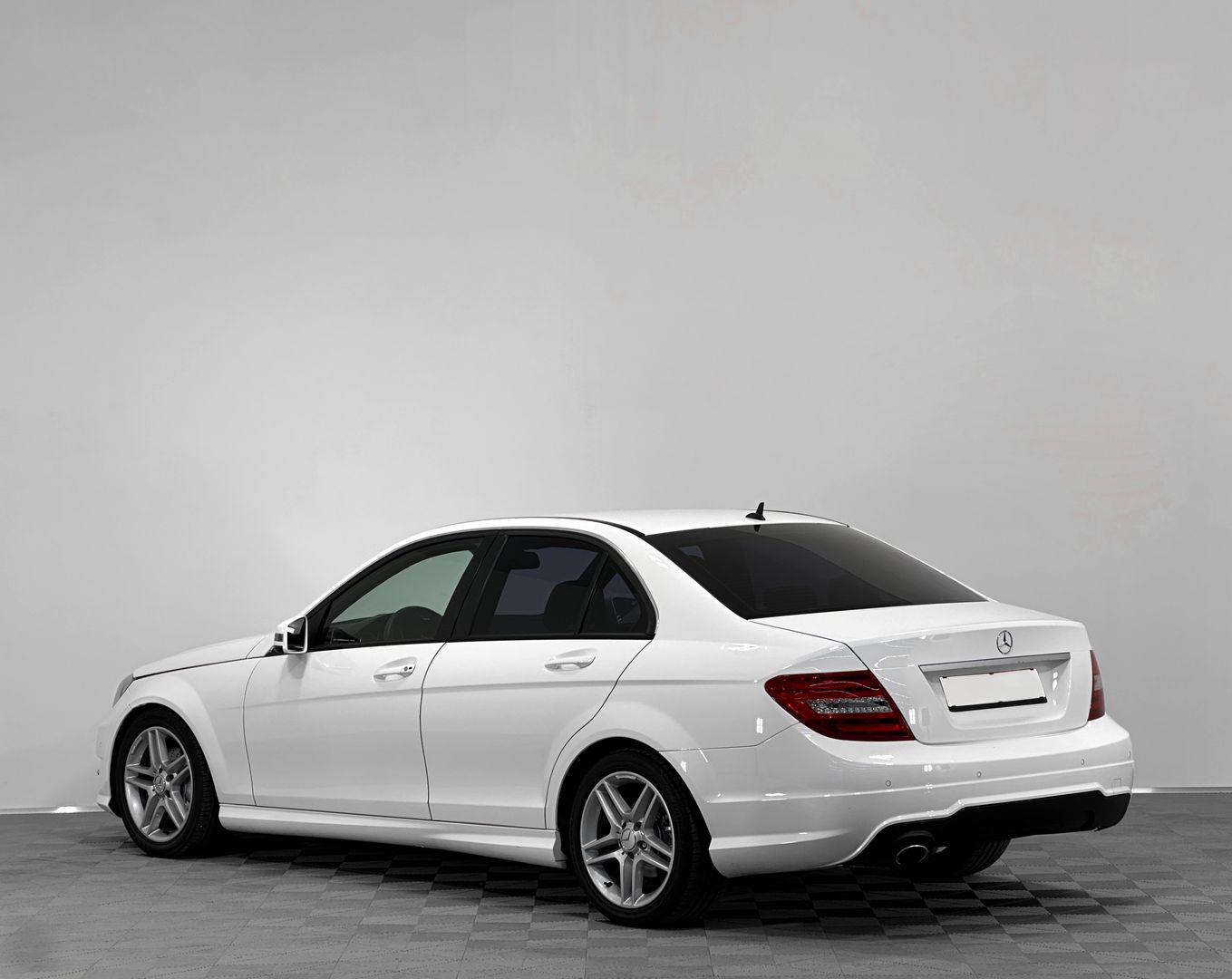 Mercedes-Benz C-Класс, III (W204) Рестайлинг 180 1.6 AT (156 л.с.)
