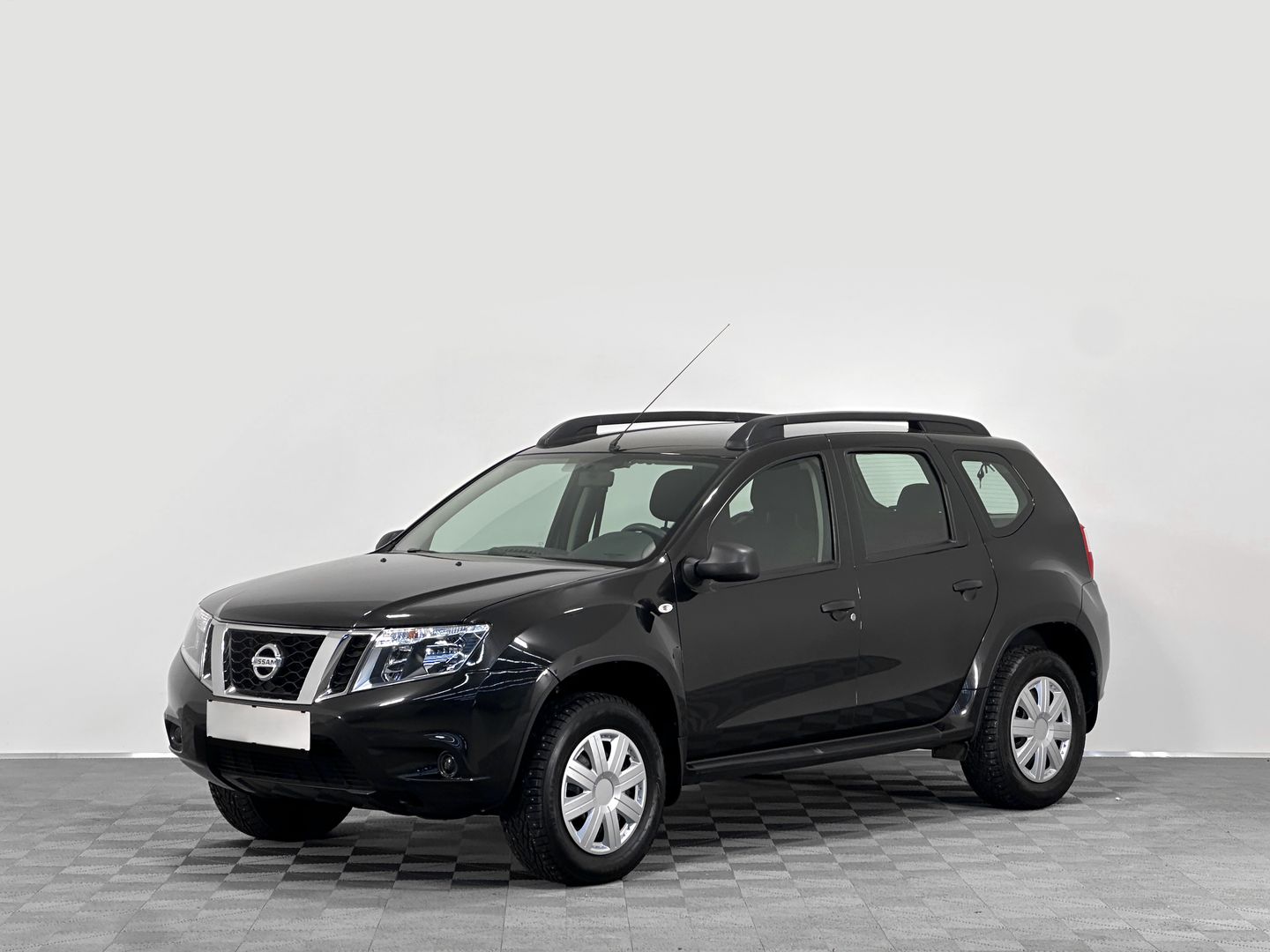 Nissan Terrano, III (D10) 1.6 MT (114 л.с.) в аренду под выкуп в СПб