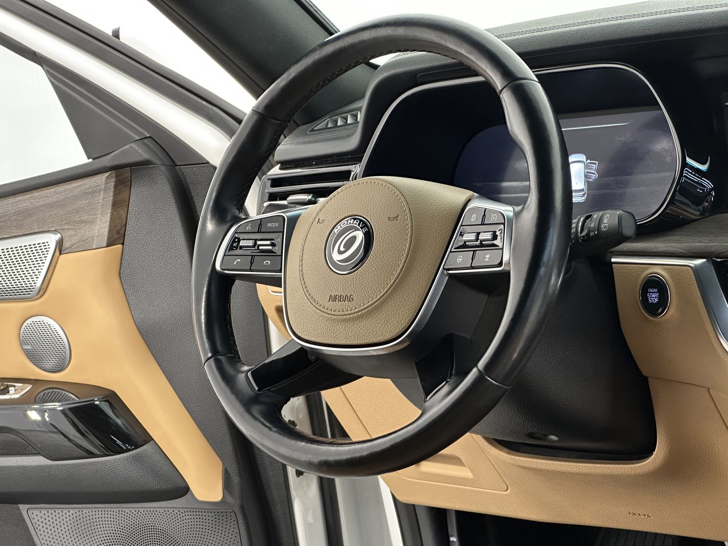 Kia Mohave, I Рестайлинг 2 3.0d AT (249 л.с.) 4WD