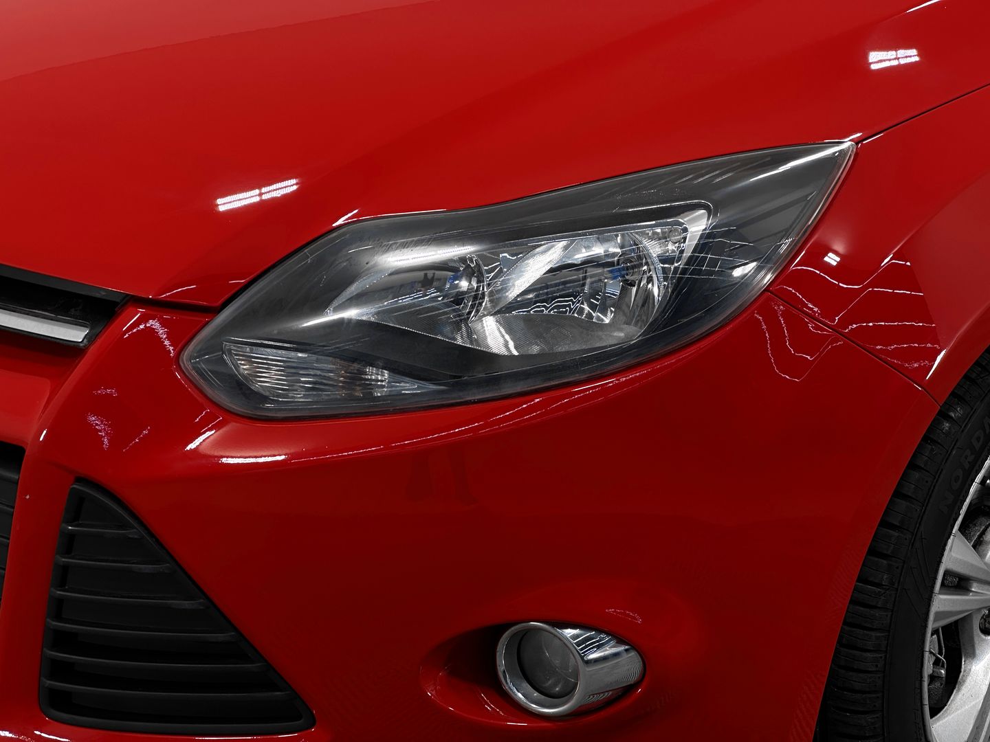 Ford Focus, III 1.6 AMT (125 л.с.)