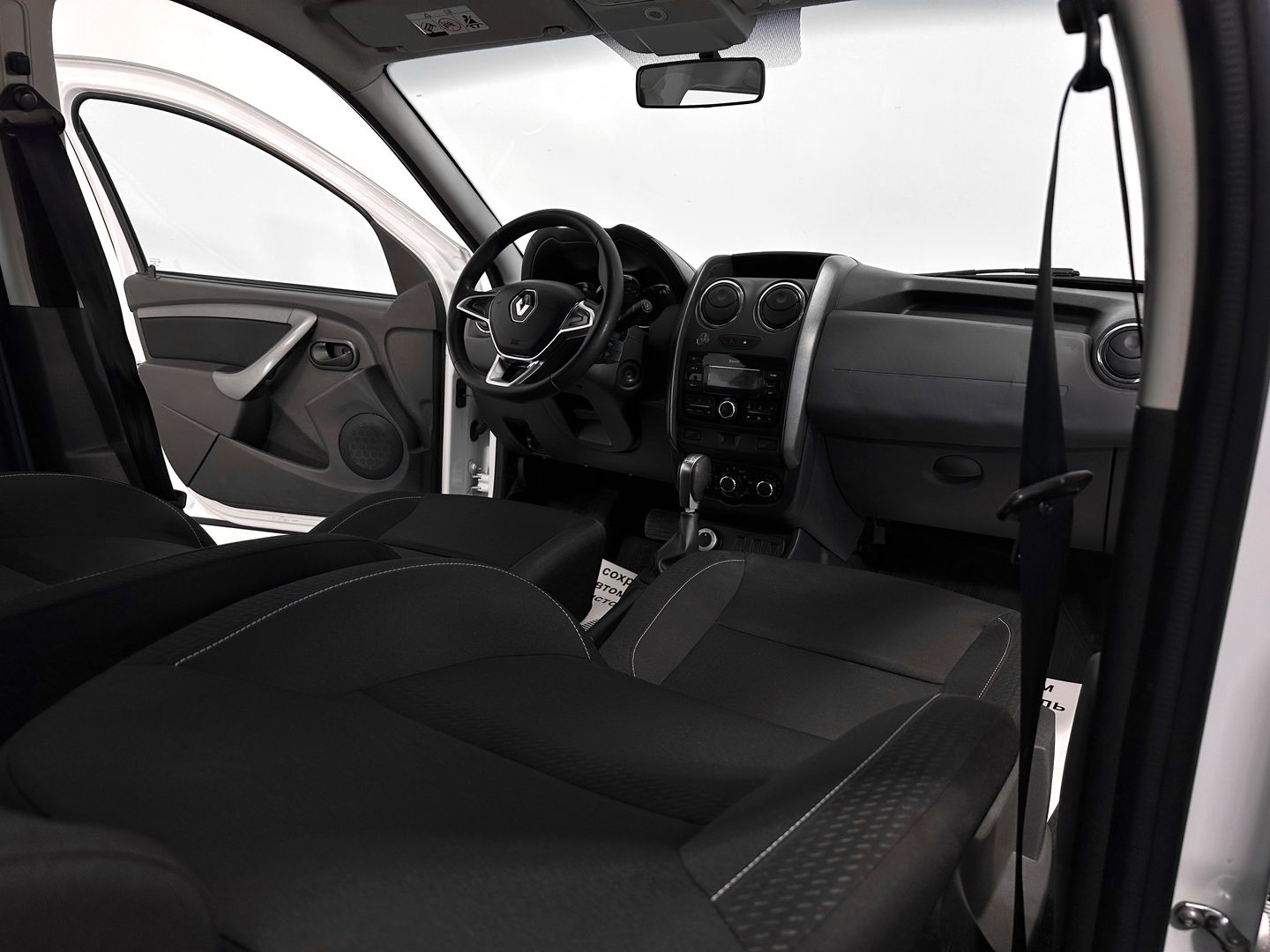 Renault Duster, I Рестайлинг 2.0 AT (143 л.с.) 4WD