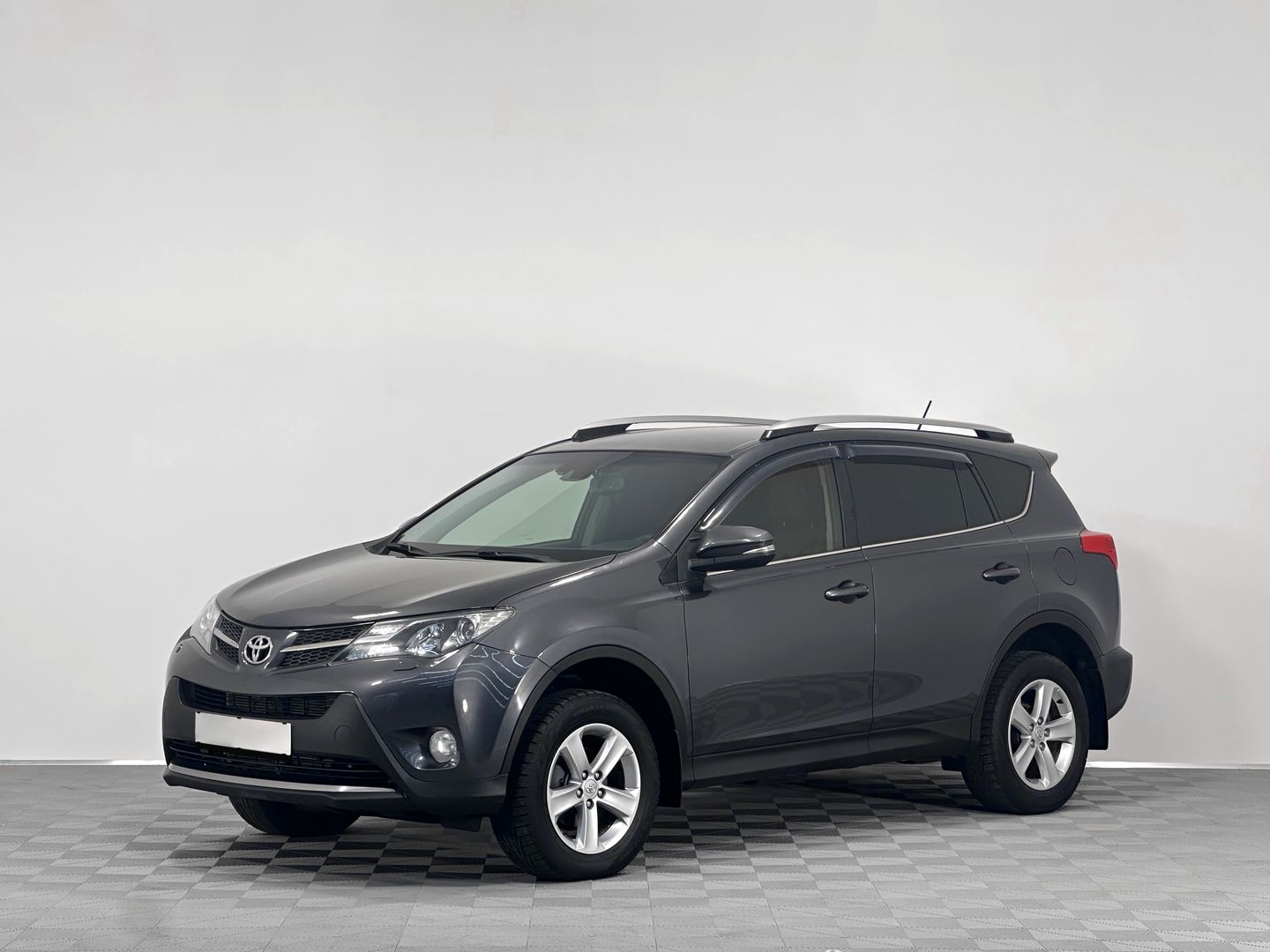 Toyota RAV4, IV (XA40) 2.5 AT (179 л.с.) 4WD в аренду под выкуп в СПб