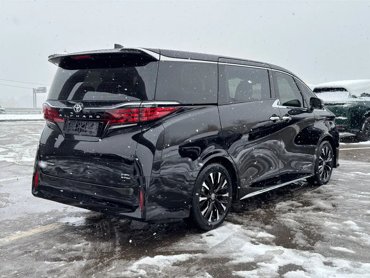 Toyota Alphard 2.5 CVT 4WD (190 л.с.)