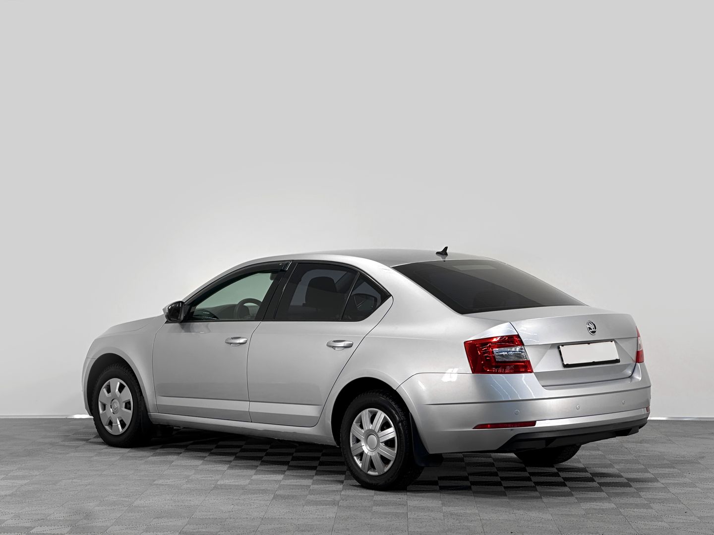 Skoda Octavia, III (A7) Рестайлинг 1.6 MT (110 л.с.)