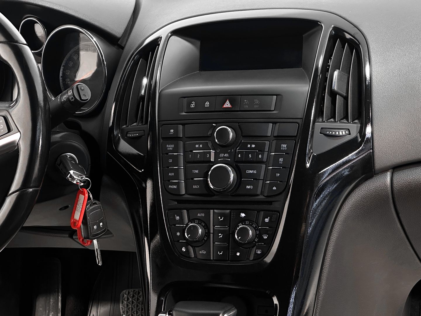 Opel Astra, J 1.4 AT (140 л.с.)