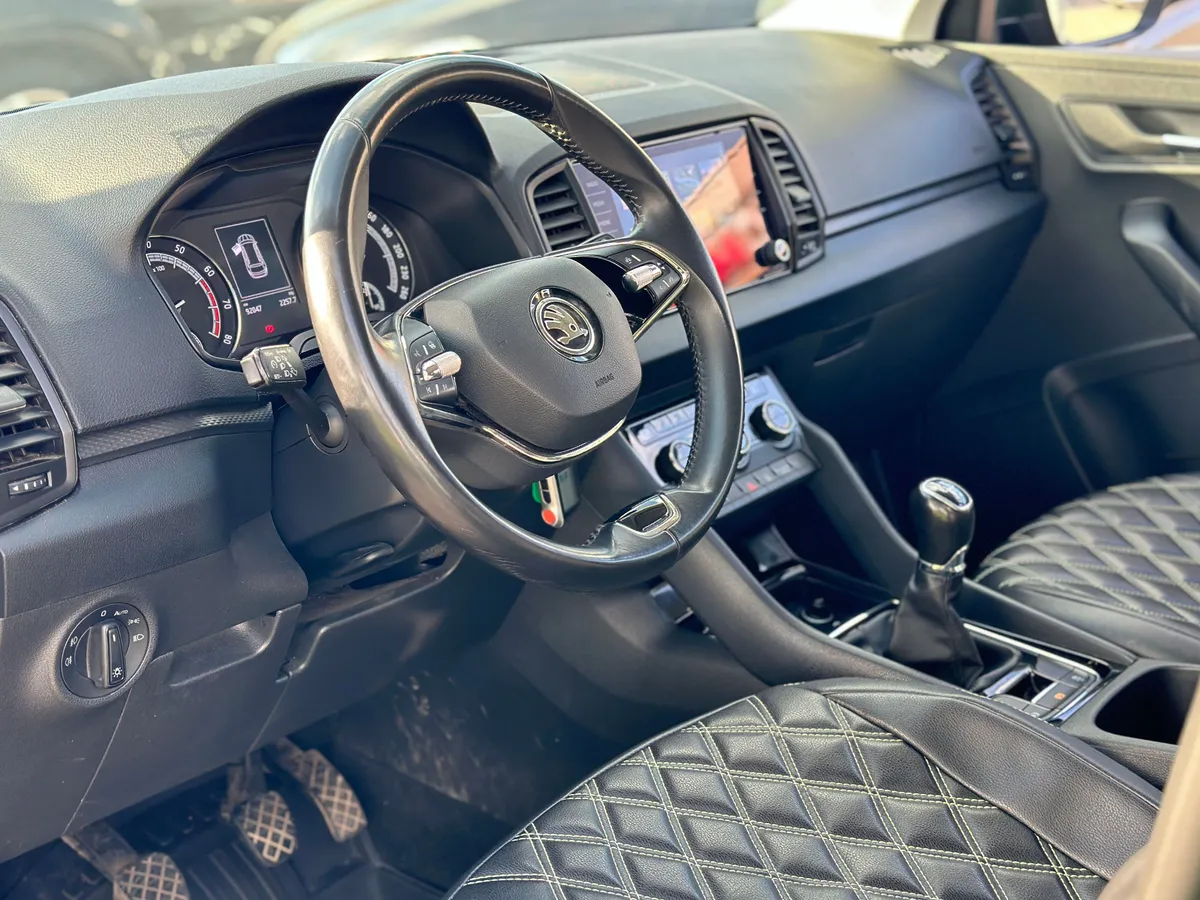 Skoda Karoq 1.6 TDI MT (115 л.с.) Laurin & Klement