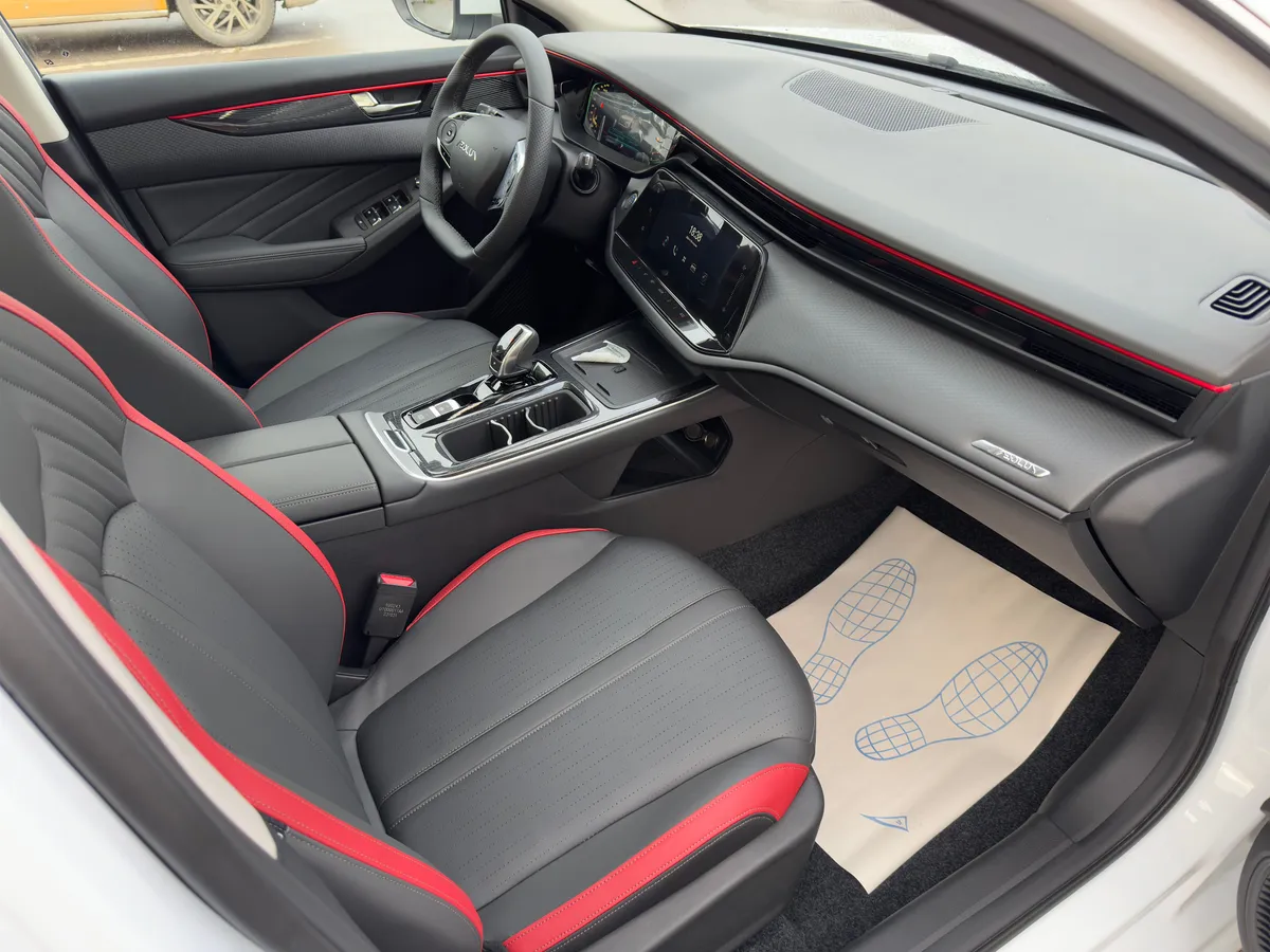 DongFeng Shine Max 1.5 AMT (190 л.с.)