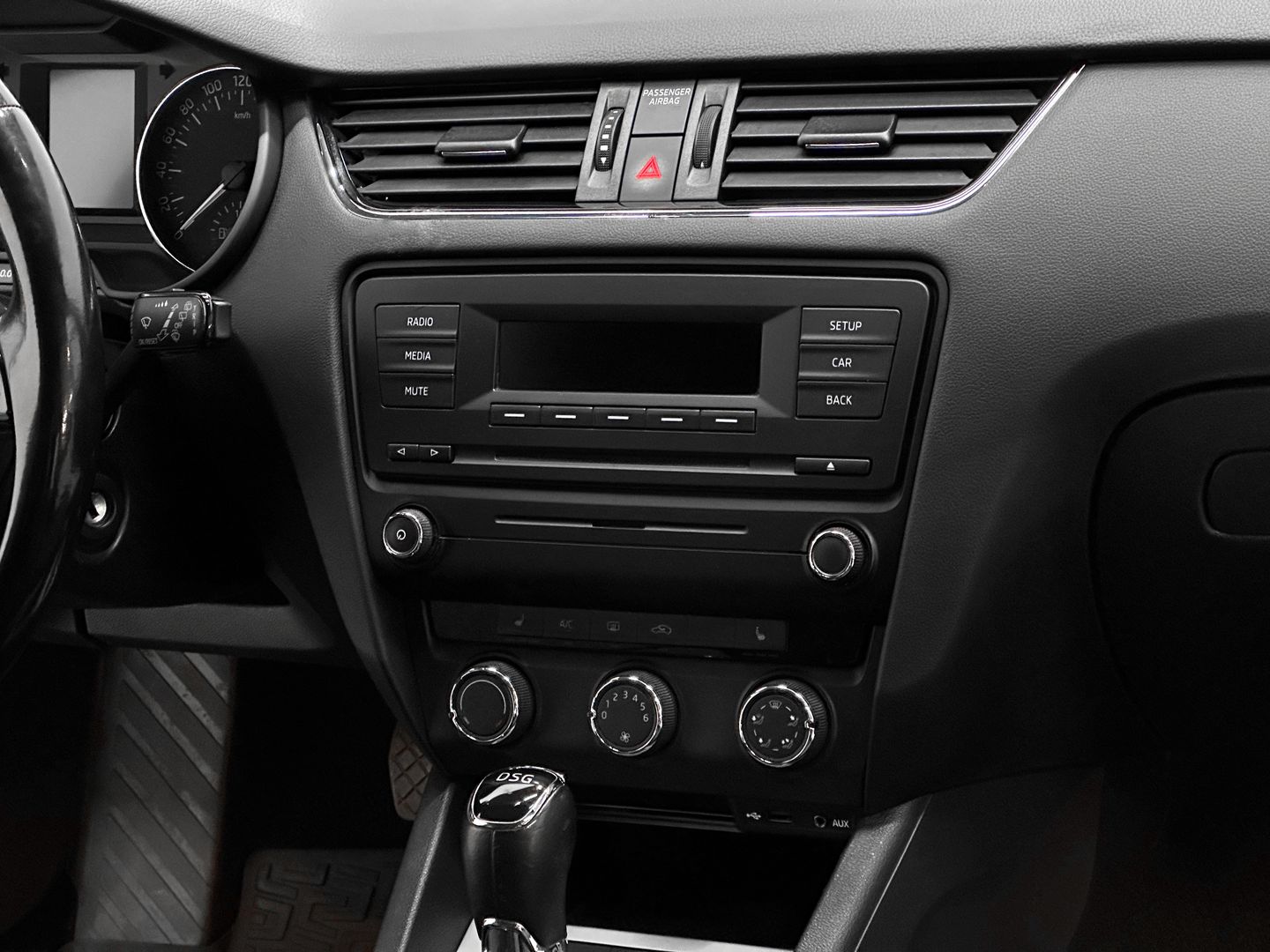 Skoda Octavia, III (A7) 1.4 AMT (140 л.с.)