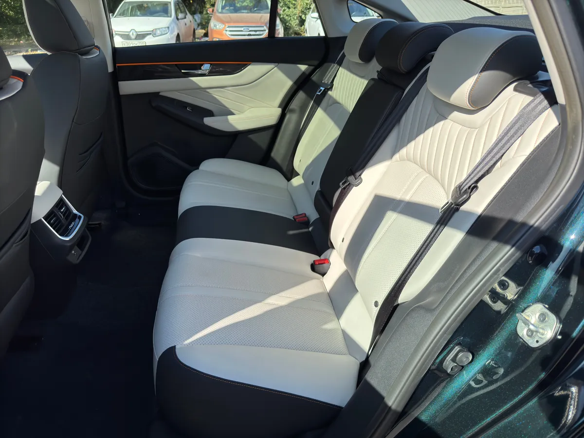 DongFeng Shine Max 1.5 AMT (190 л.с.)