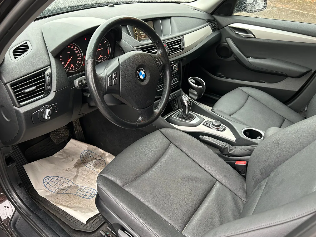 BMW X1 sDrive20d AT (184 л.с.)